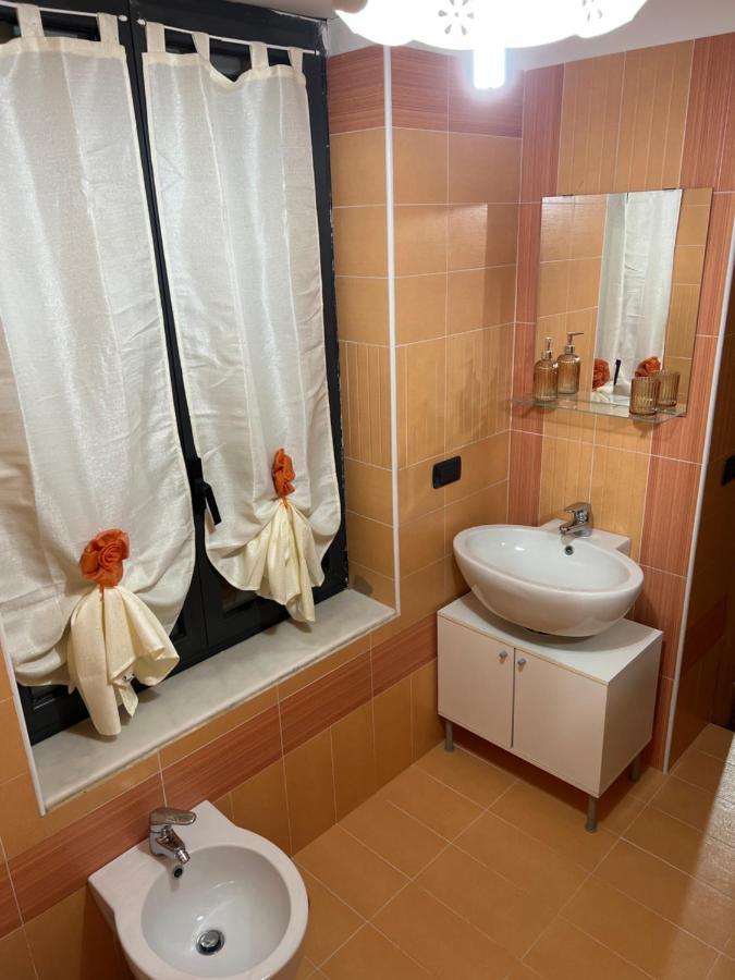 Casa Montesanto 21 Apartment Napoli Bagian luar foto