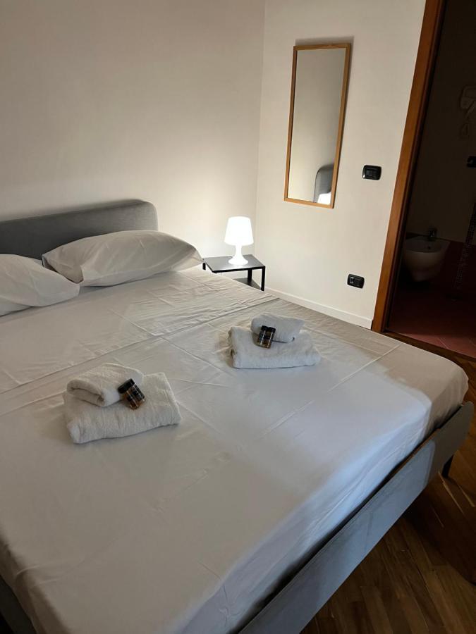 Casa Montesanto 21 Apartment Napoli Bagian luar foto