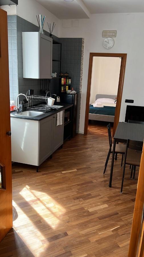 Casa Montesanto 21 Apartment Napoli Bagian luar foto