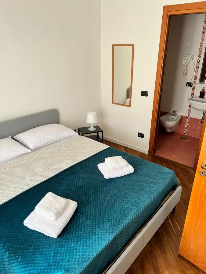 Casa Montesanto 21 Apartment Napoli Bagian luar foto